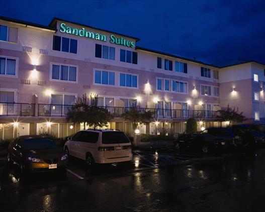 kamloops  sandman inns  suites hotel  exterior b