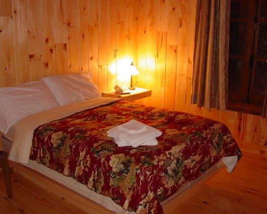 Auberge Saint-Urbain Le Ravage chambre