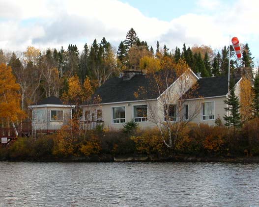Domaine-Du-Lac-Edouard-welcome-Canada-gallery