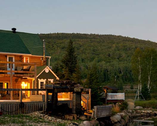 LAuberge-du-Vieux-Moulin-welcome-Canada-gallery