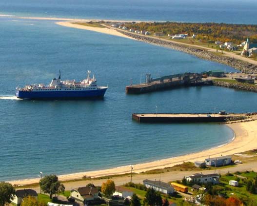 Traversier-Godbout-Matane-Canada-travel-gallery