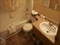 Motel-Havre-bathroom-voyage-travel-Canada-gallery