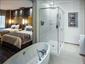 Hotel-Universel-bath-voyage-travel-Canada-gallery