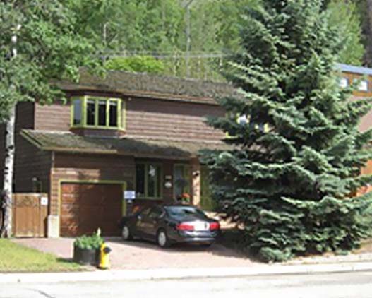 Bear-Hill-Bedroom-welcome-QC-BB-gallery