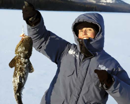Icefishing-Canada-activities-travel-gallery