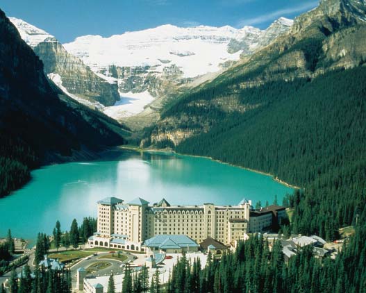 Fairmont-chateau-lake-louise-welcome-gallery