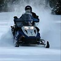 Private Snowmobile guide for half day (Aub. du Lac à l'eau Claire)