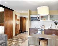 Hilton Laval - Galerie 1