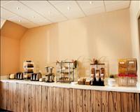 Coast Osoyoos Beach Hotel - Breakfast Area