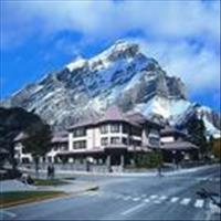 Elk  AvenueExterieur 3BanffAlbertaCanada